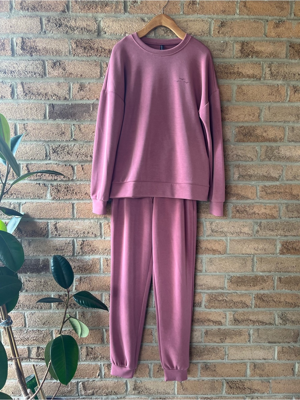 LAZYPANTS Mauve Sueded Sweatshirt Jogger 2 Piece Lounge Set Small